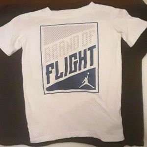 Jordan kids medium shirt